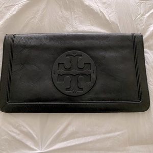 Tory Burch Bombe Reva Clutch